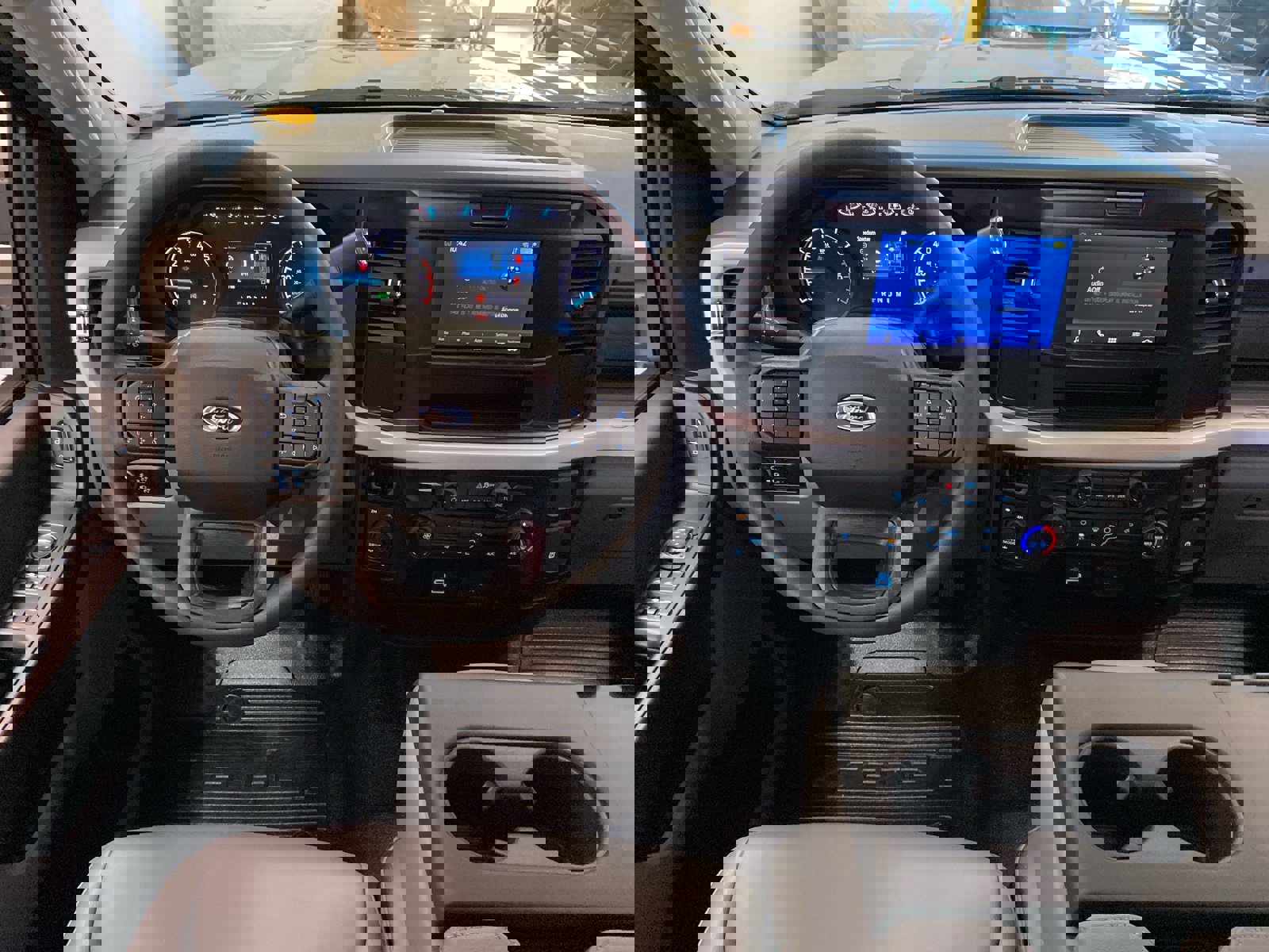 New 2026 Ford F250 XL w/ XL Chrome Package image 14