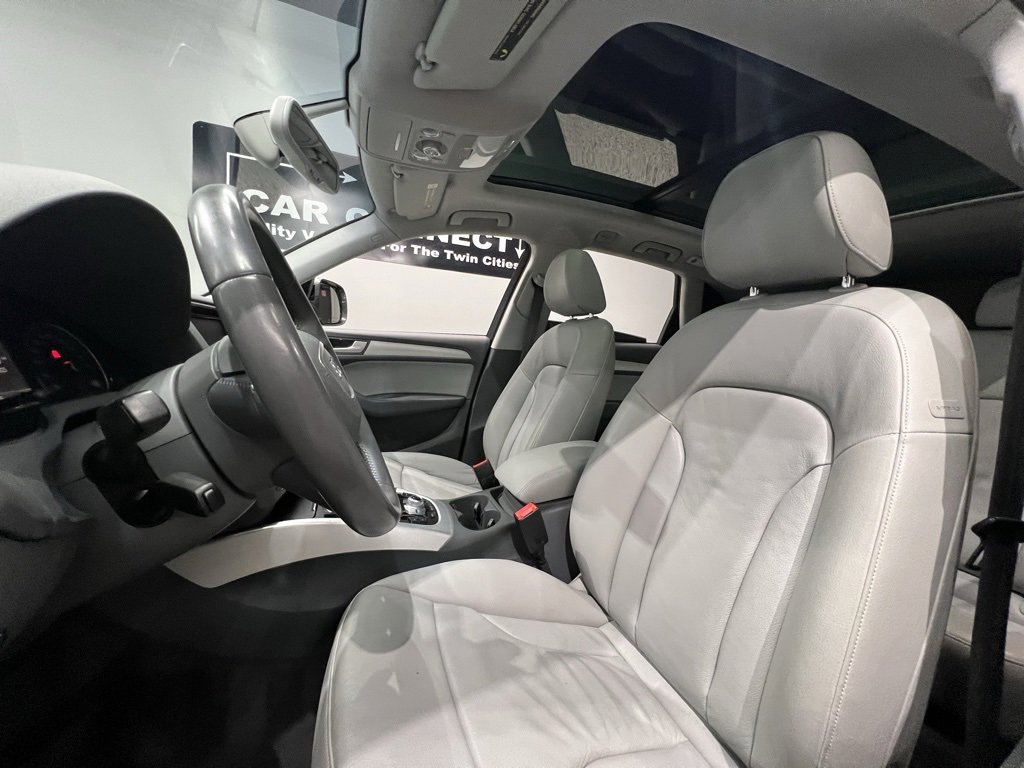 Used 2015 Audi Q5 2.0T Premium Plus w/ Technology Package image 22