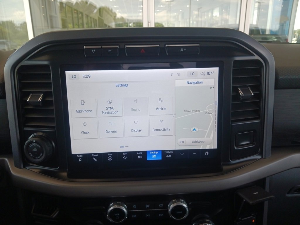 Used 2024 Ford F150 XLT w/ Mobile Office Package image 20