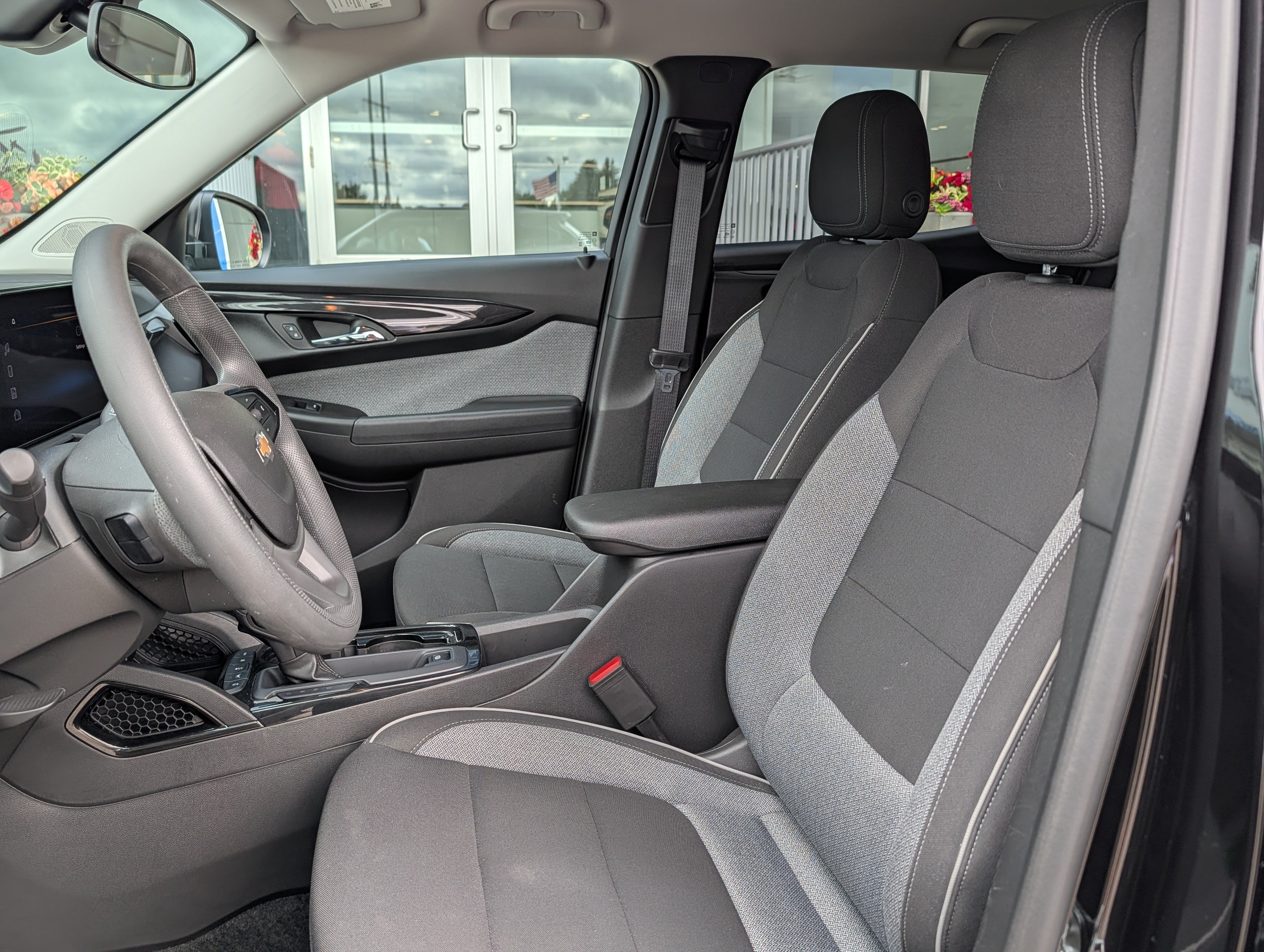 Certified 2025 Chevrolet TrailBlazer LS w/ LS Convenience Package AWD/4WD image 8