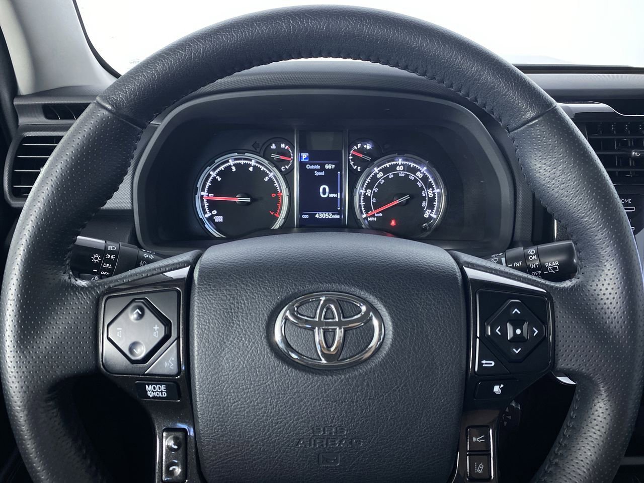 Used 2020 Toyota 4Runner TRD Off-Road Premium w/ Moonroof Package AWD/4WD image 3