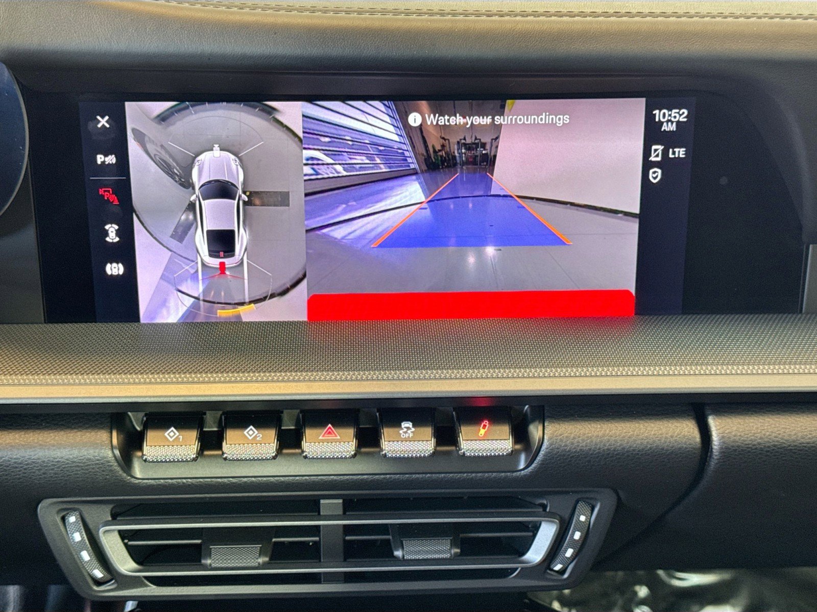 Used 2022 Porsche 911 Carrera image 17