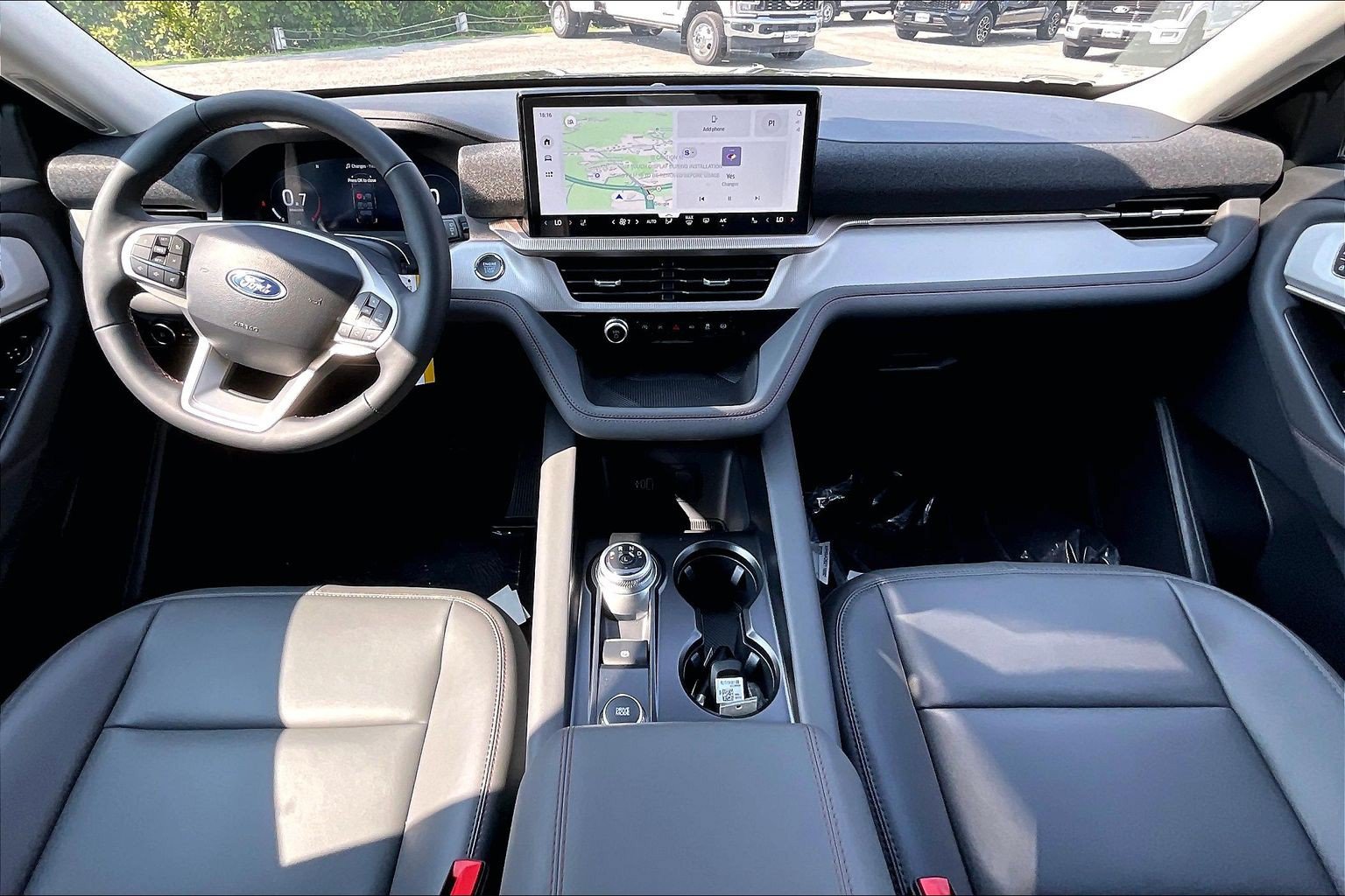 New 2026 Ford Explorer Active w/ Active Comfort Package AWD/4WD image 5