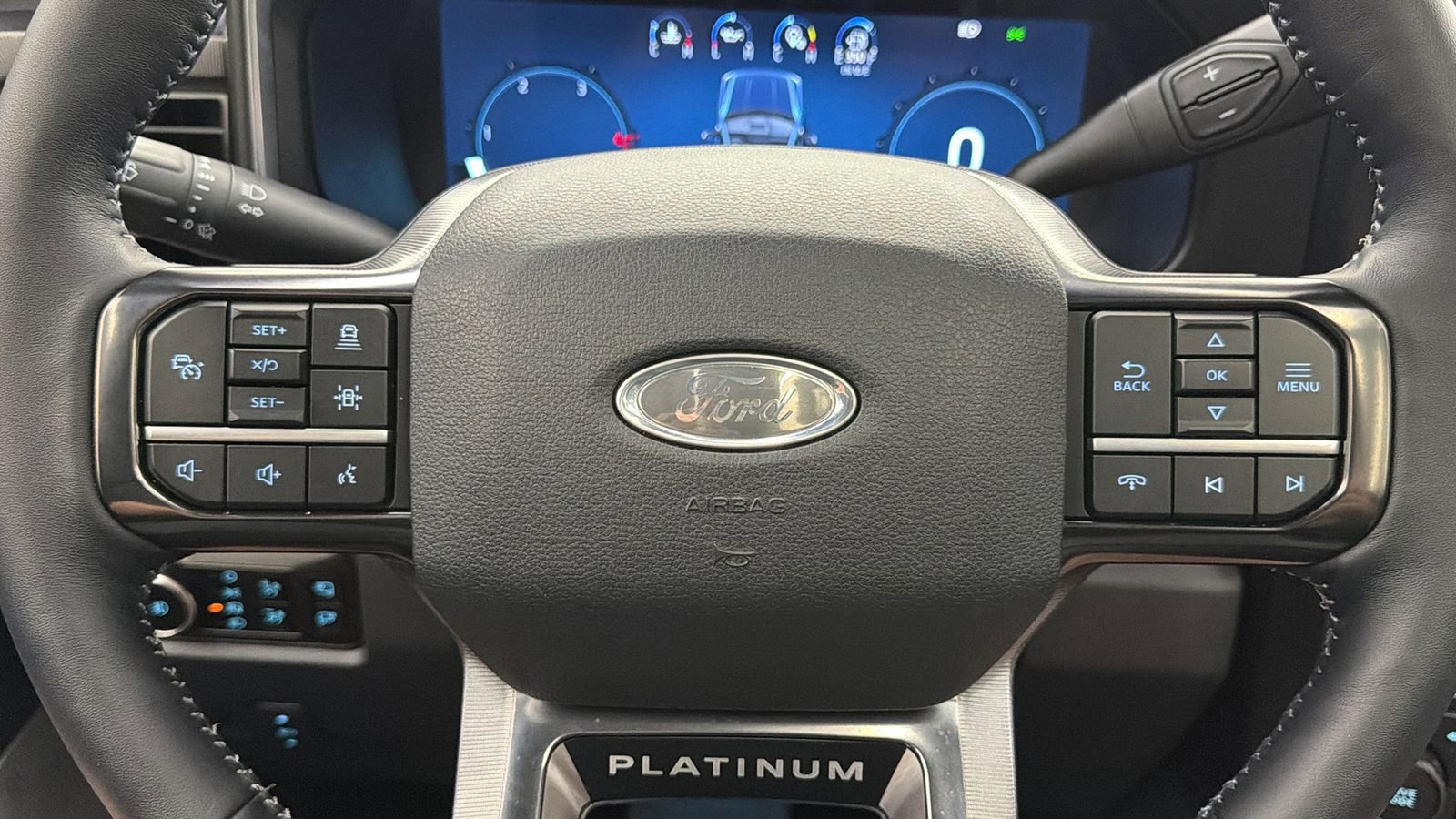 Used 2026 Ford F450 Platinum w/ FX4 Off-Road Package image 29