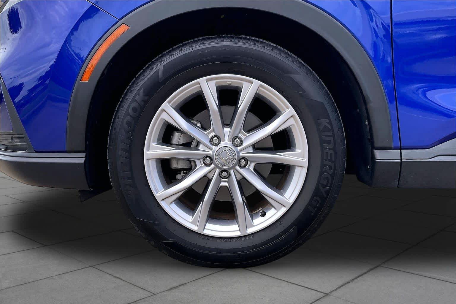 Used 2024 Honda CR-V EX-L image 9