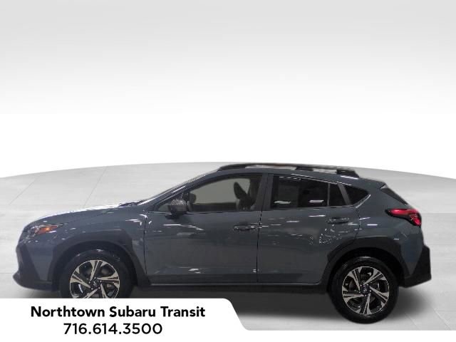 Used 2024 Subaru Crosstrek 2.0i Premium AWD/4WD image 2