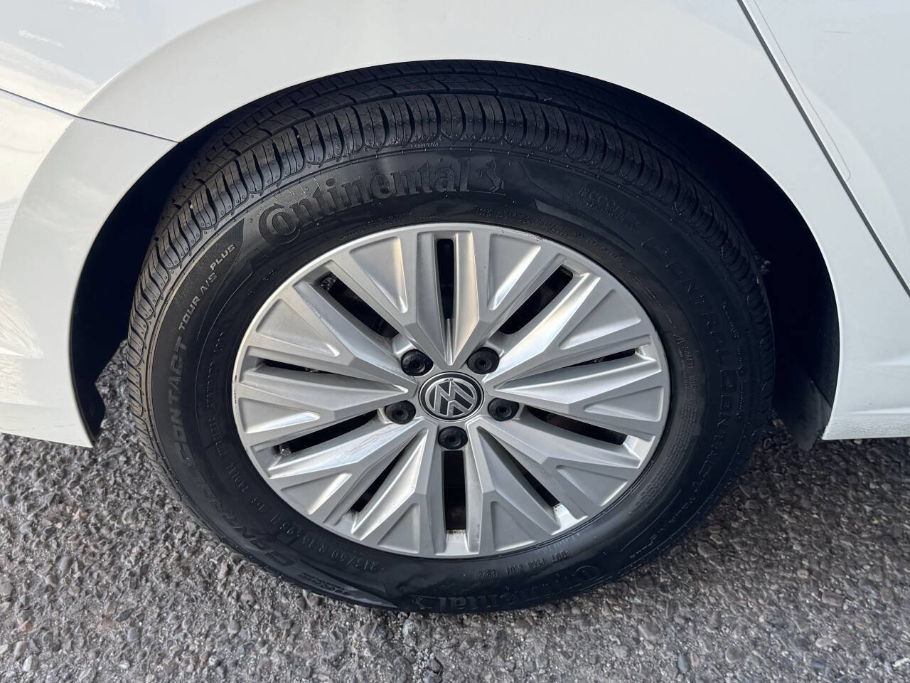 Used 2019 Volkswagen Jetta S w/ Driver Assistance Package image 22