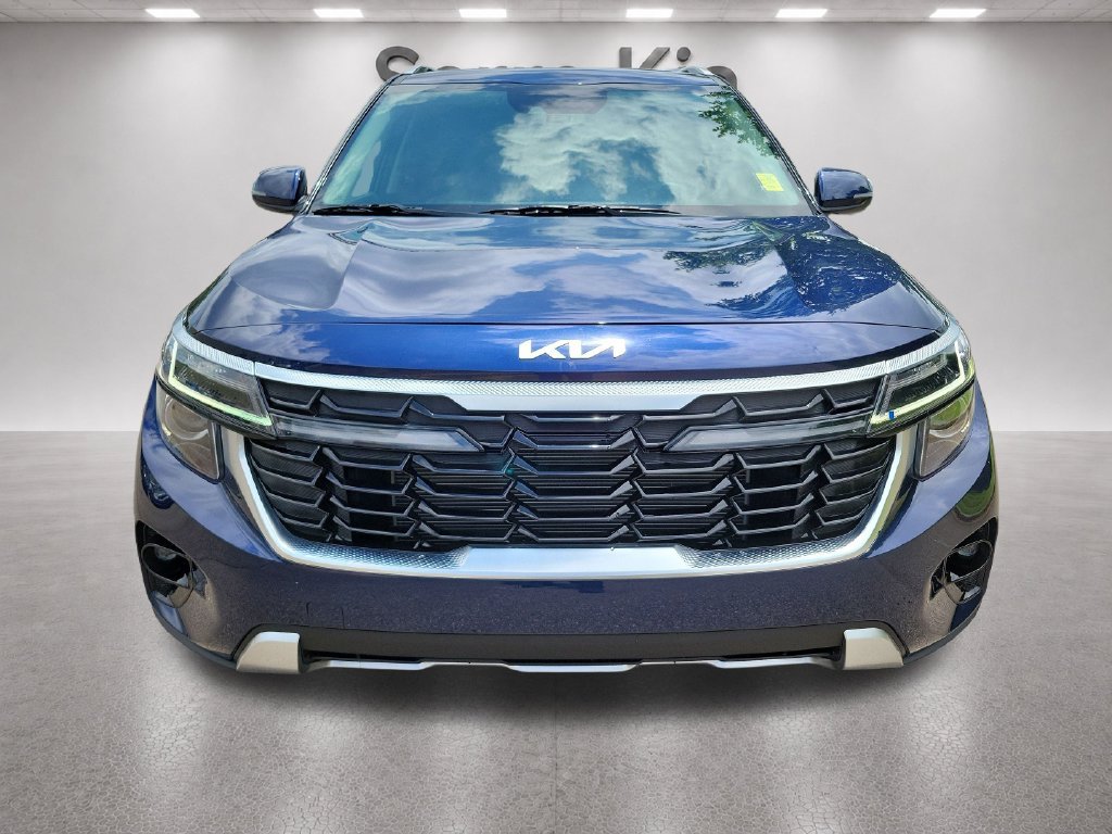 Used 2025 Kia Seltos EX w/ EX Sunroof Package FWD image 9