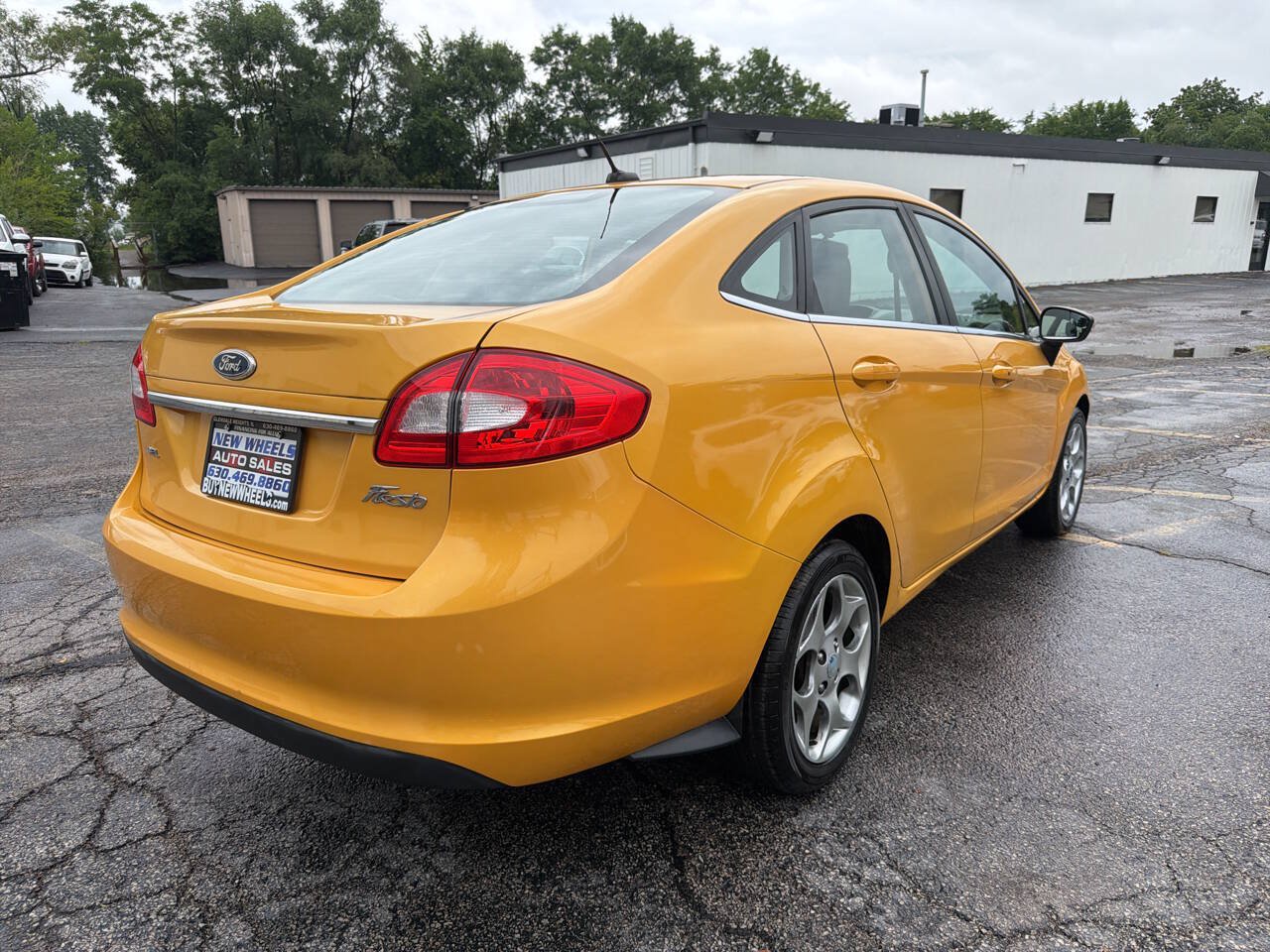 Used 2011 Ford Fiesta SEL w/ 301A Rapid Spec Order Code FWD image 6