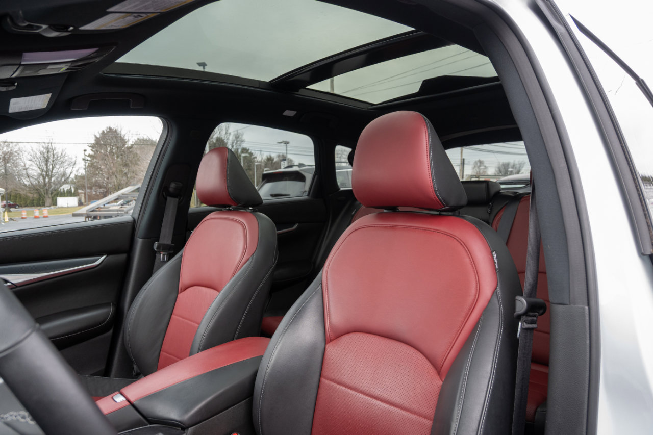 Used 2023 INFINITI QX50 Sport image 15