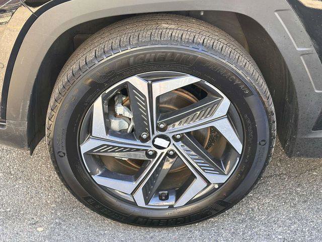 Certified 2024 Hyundai Tucson Limited image 11