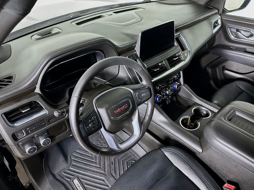 Used 2022 GMC Yukon XL SLE RWD image 2