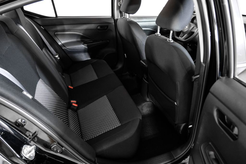 Used 2024 Nissan Versa S w/ Trunk Package image 34