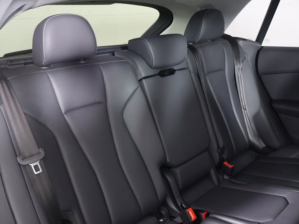 Used 2023 Audi Q8 Prestige w/ Prestige Package image 36