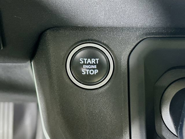 Used 2021 Land Rover Defender 110 SE AWD/4WD image 17