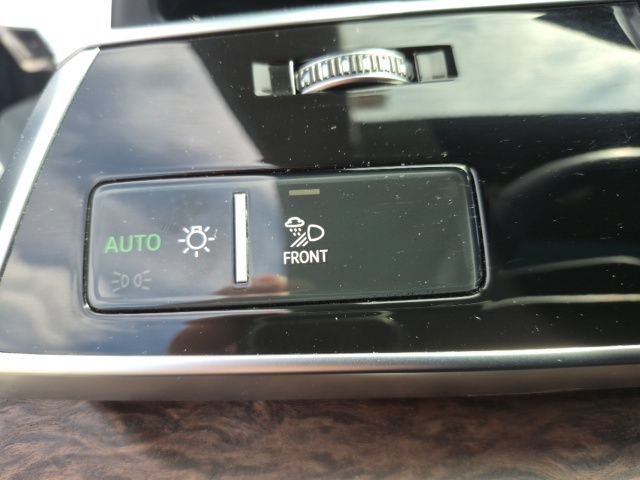 Used 2023 Audi Q8 Prestige w/ Prestige Package AWD/4WD image 41