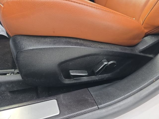 Used 2019 Ford Fusion Titanium FWD image 12