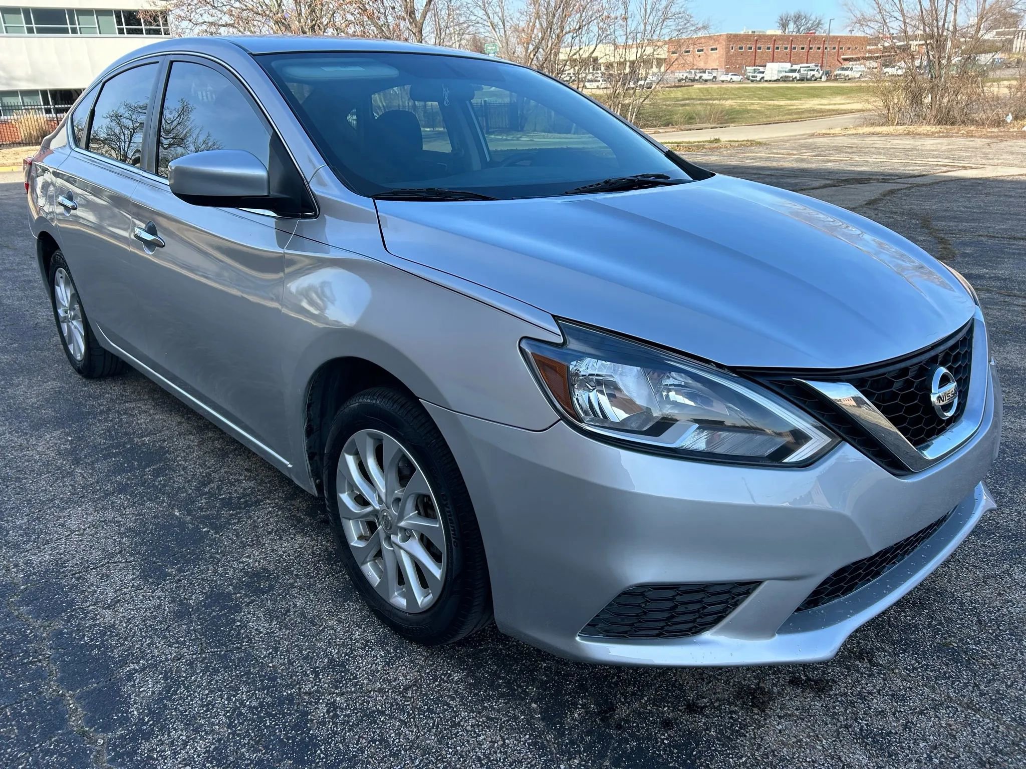 Used 2018 Nissan Sentra SV image 7