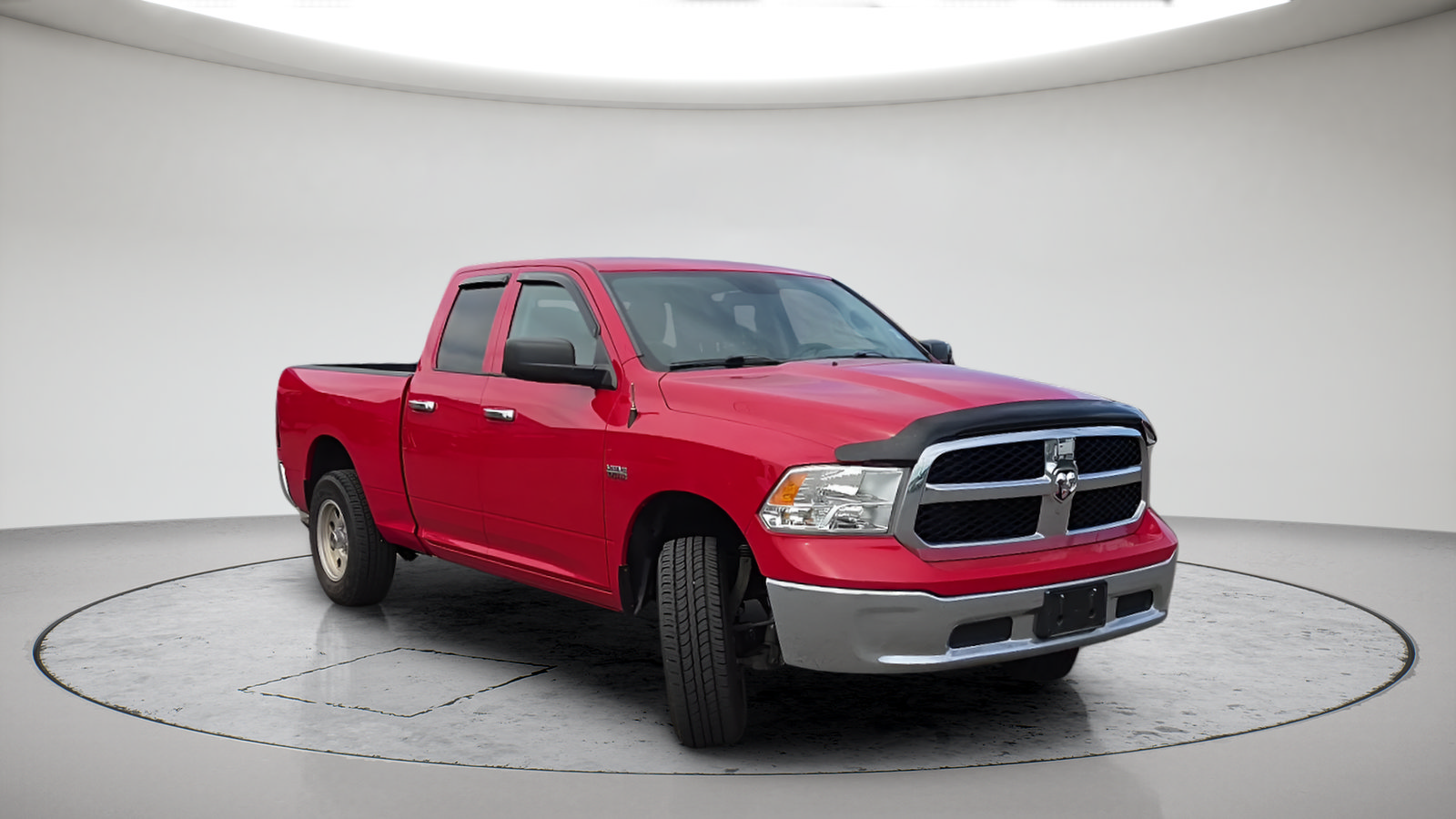 Used 2018 RAM 1500 Classic SLT AWD/4WD image 3