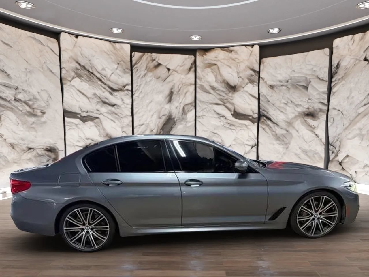 Used 2019 BMW 540i w/ M Sport Package RWD image 6