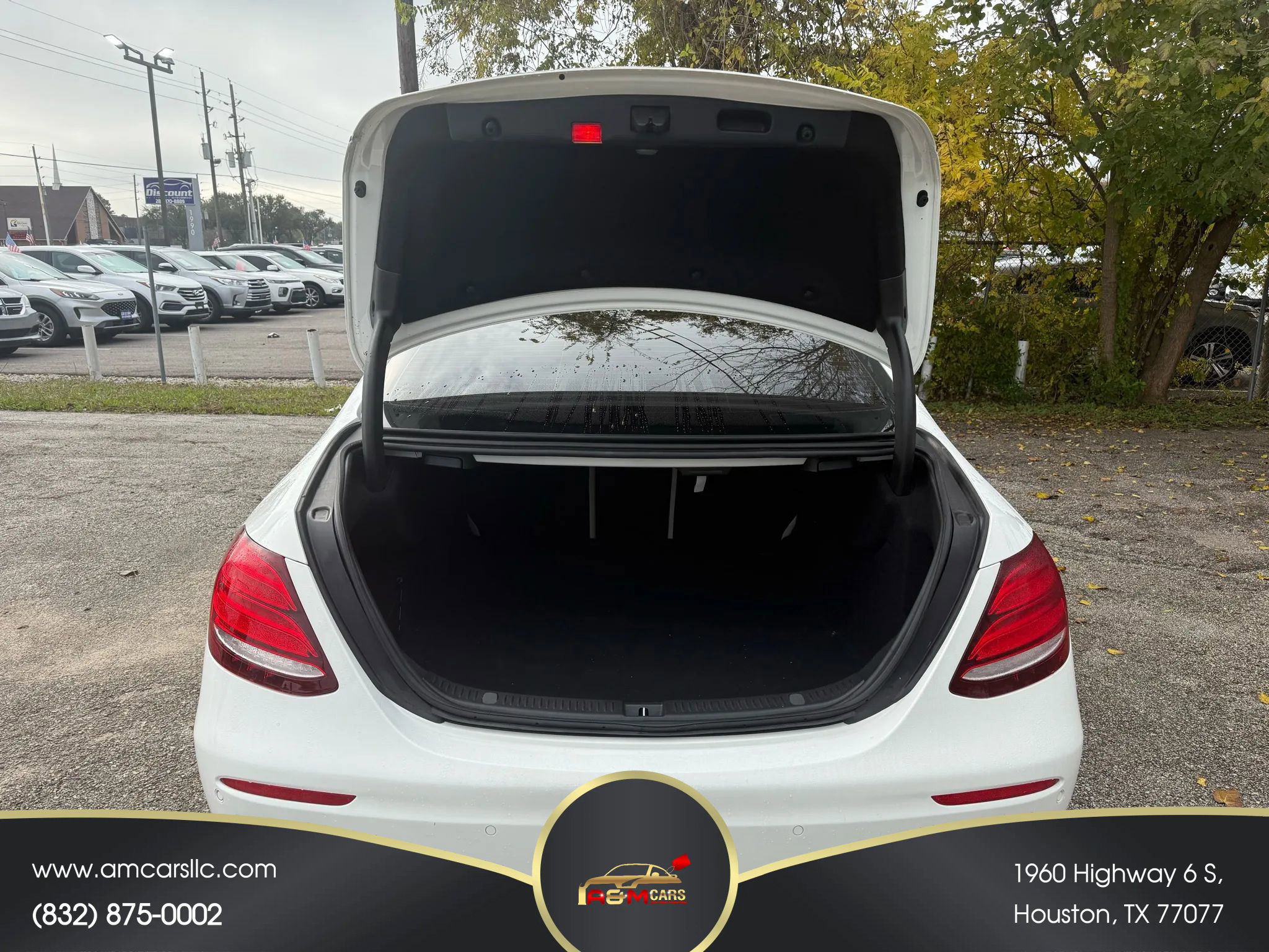 Used 2018 Mercedes-Benz E 300 image 14