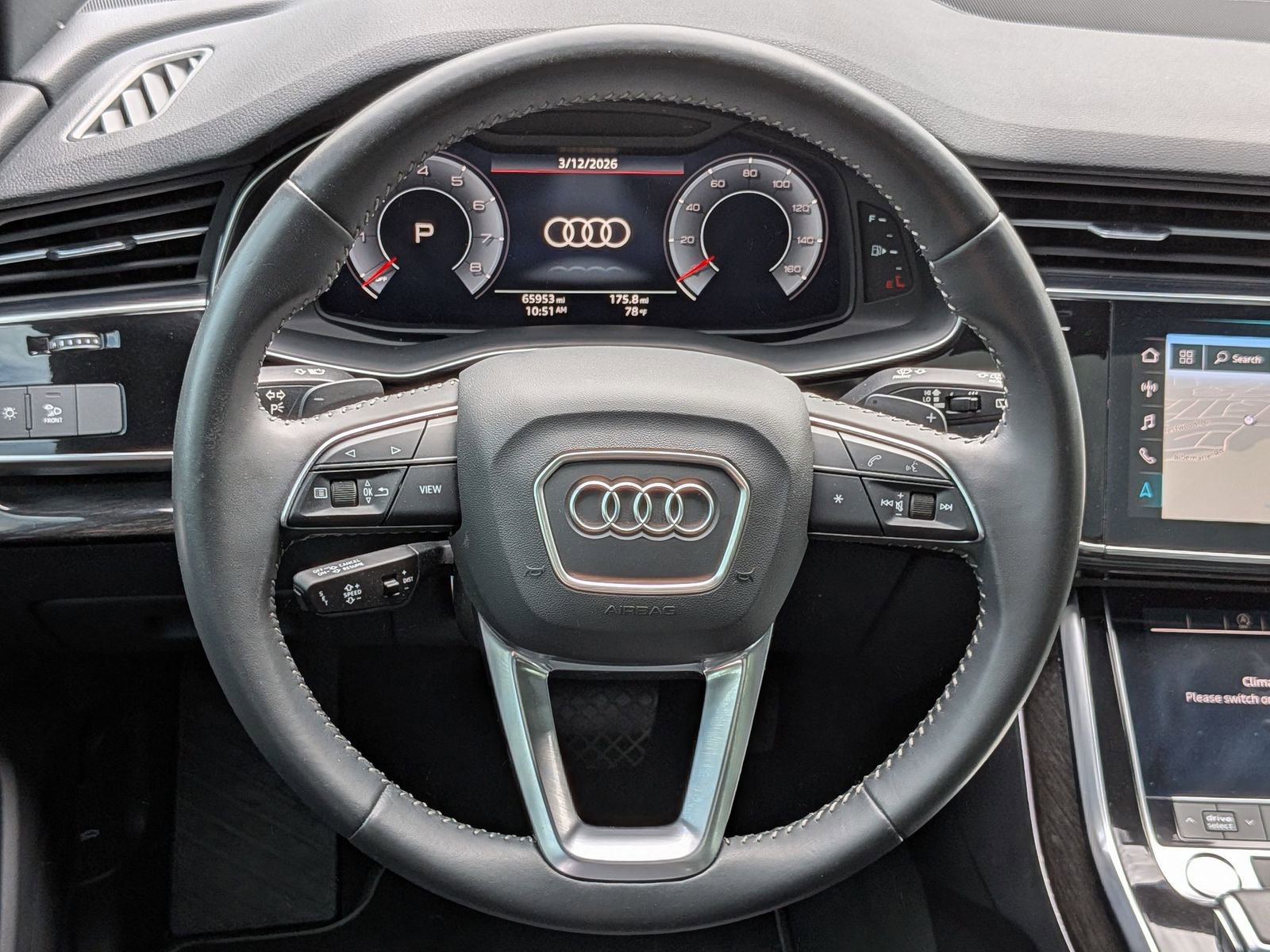 Used 2020 Audi Q8 Premium Plus image 32