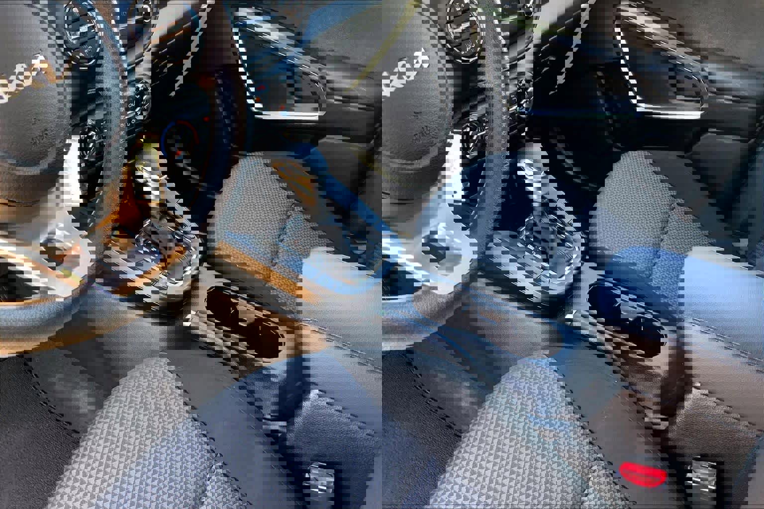 Used 2024 Kia Soul LX w/ Option Group 015 image 32