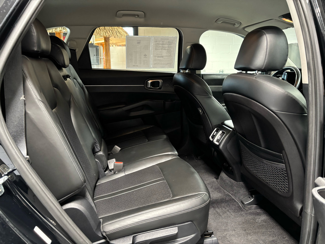 Used 2021 Kia Sorento S image 16