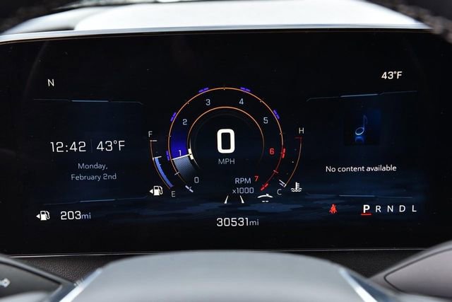 Used 2025 Chevrolet Traverse LT image 13