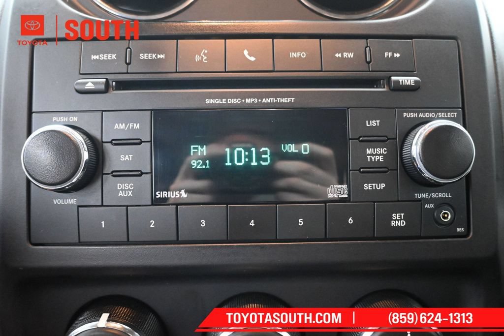 Used 2017 Jeep Compass Sport w/ Power Value Group FWD image 14