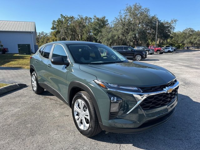 New 2026 Chevrolet Trax LS w/ Driver Confidence Package image 45