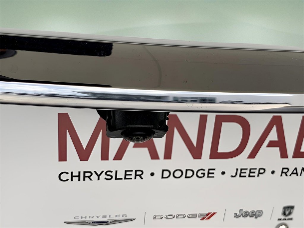 Used 2021 Mercedes-Benz E 350 Sedan image 46