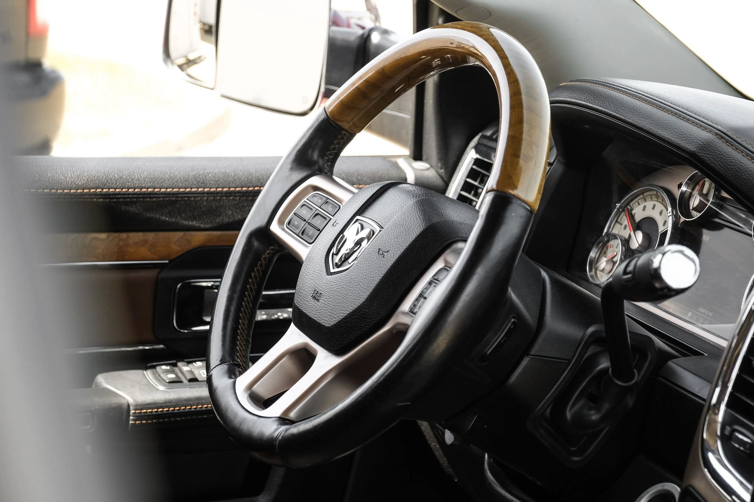 Used 2016 RAM 2500 Longhorn AWD/4WD image 20