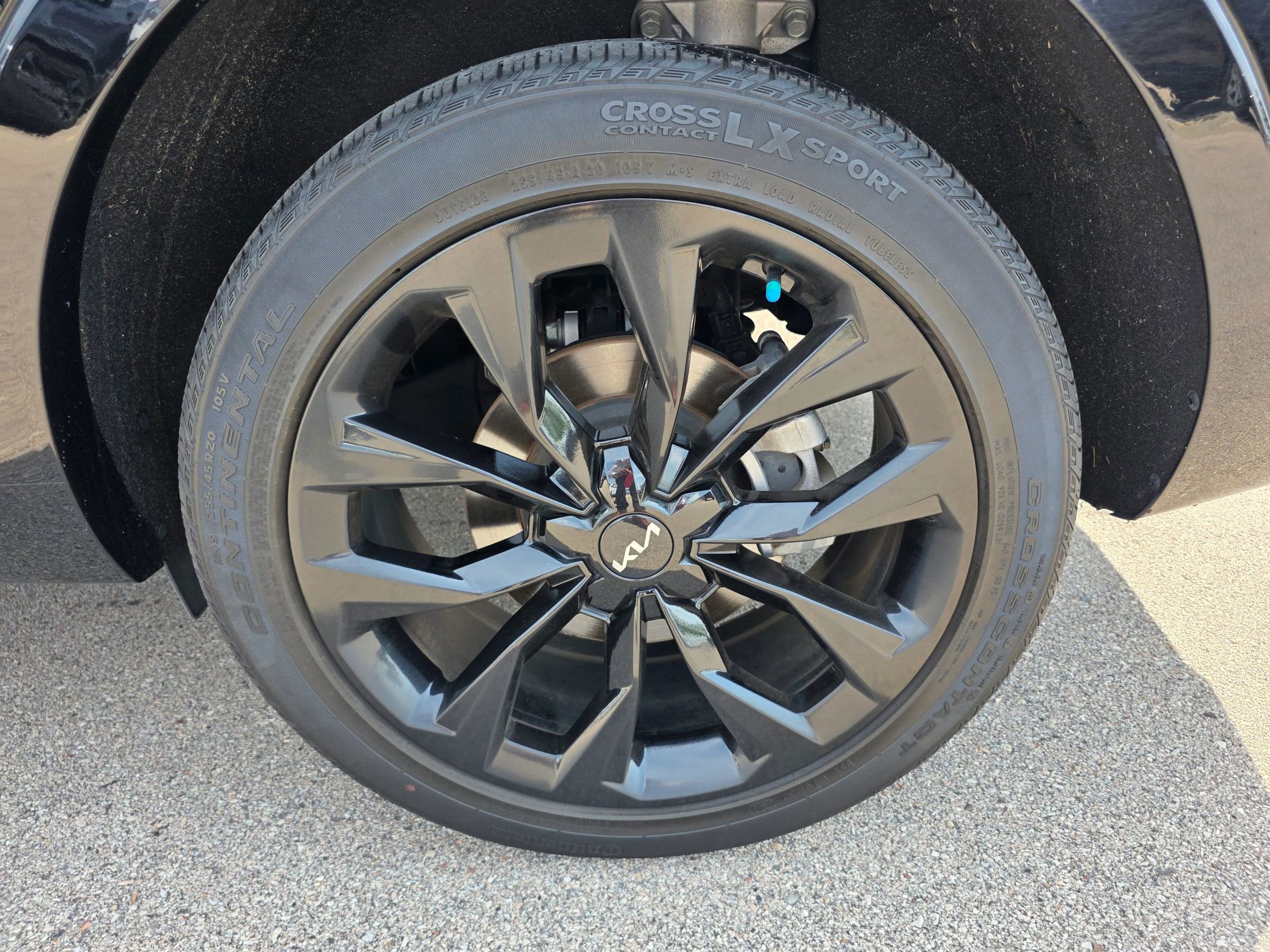 Used 2023 Kia Sorento SX image 17