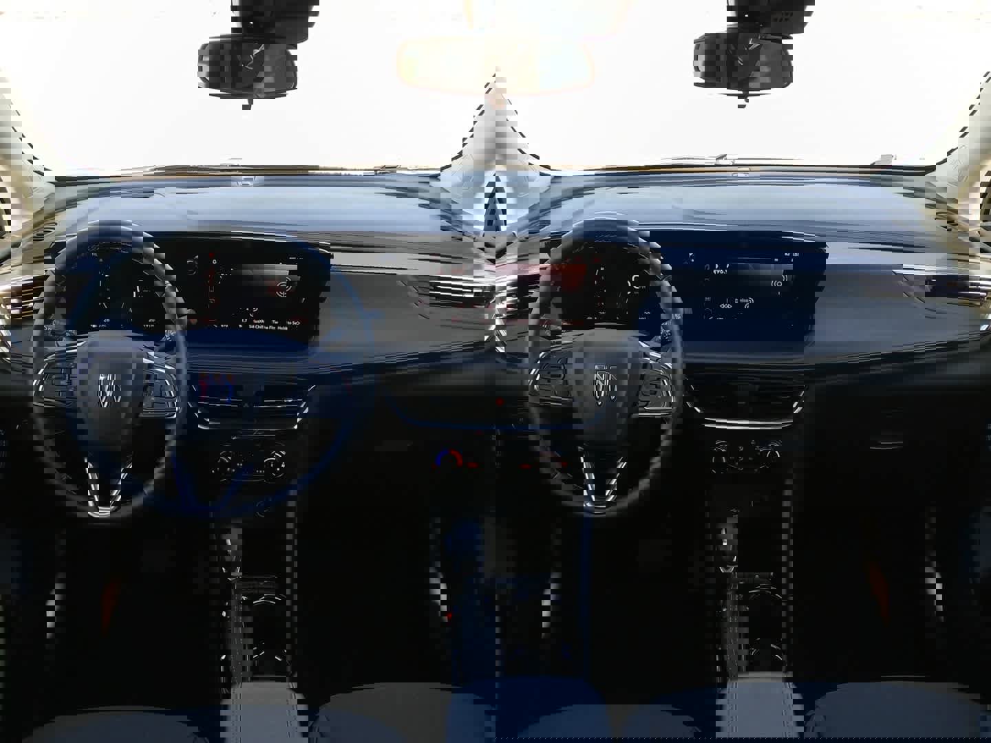 Used 2024 Buick Encore GX Preferred w/ Comfort Package image 34