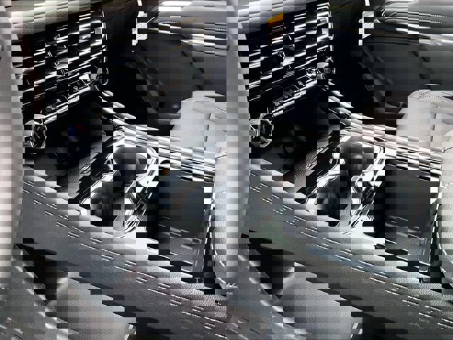 New 2026 Chevrolet Traverse LT w/ Midnight/Sport Edition image 13