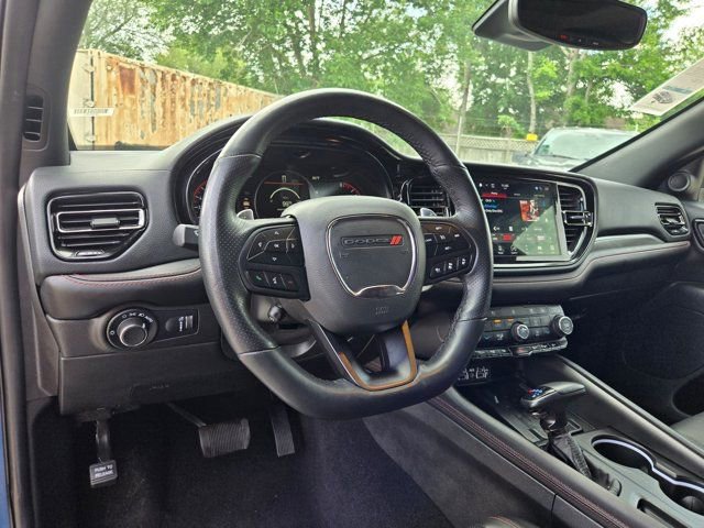 Used 2025 Dodge Durango GT AWD/4WD image 15