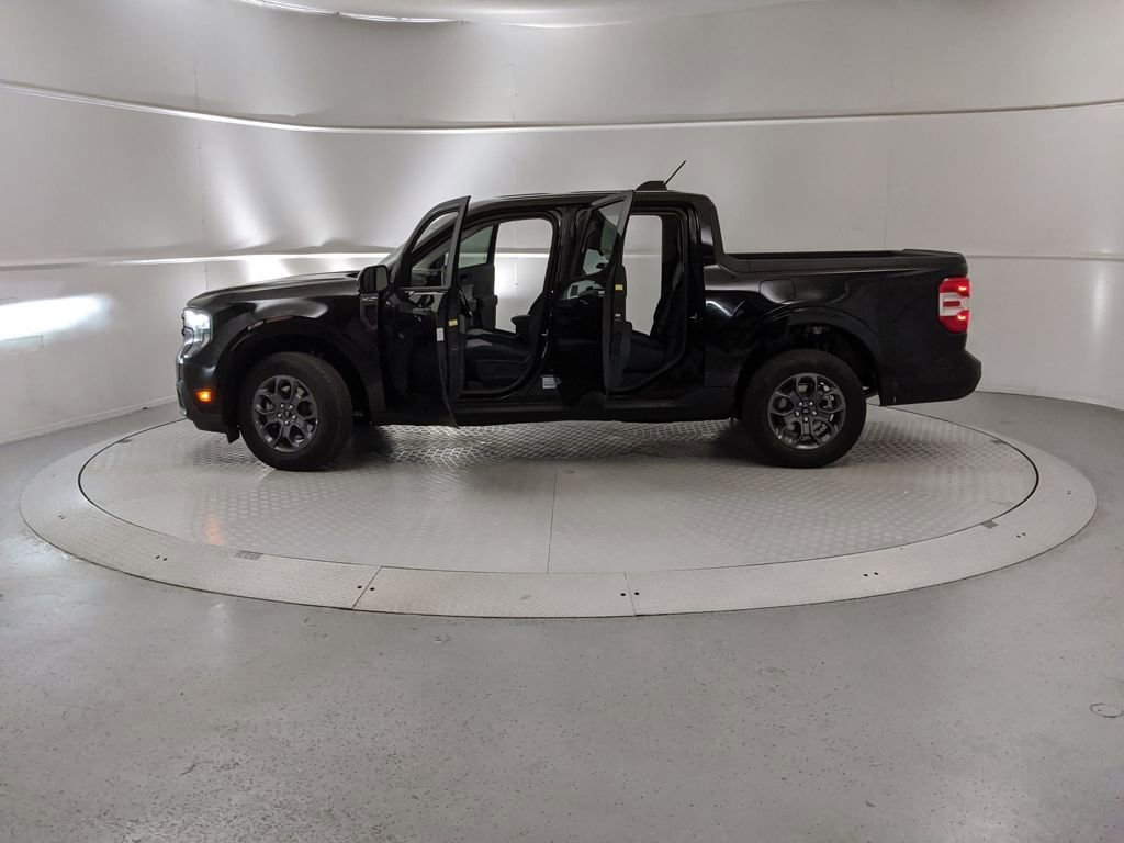 New 2025 Ford Maverick XLT w/ XLT Luxury Package image 11