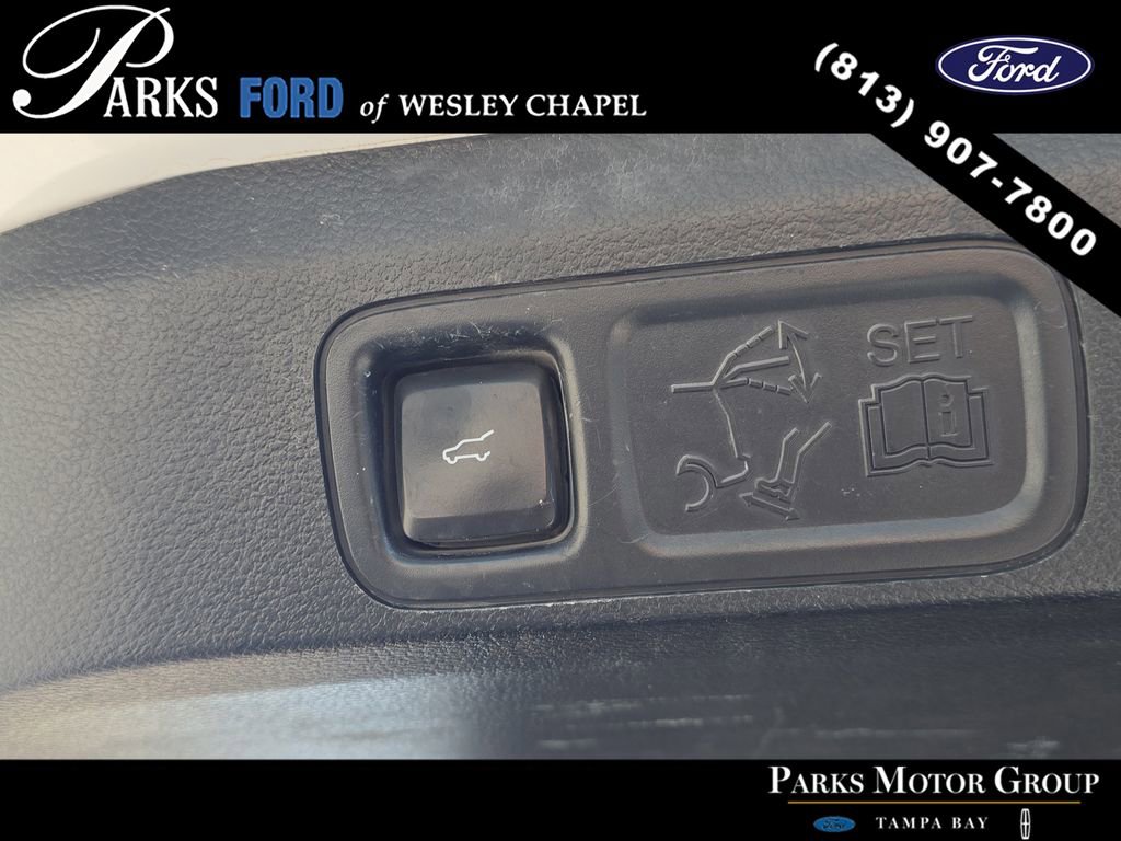 Used 2019 Ford Expedition Max Limited RWD image 9