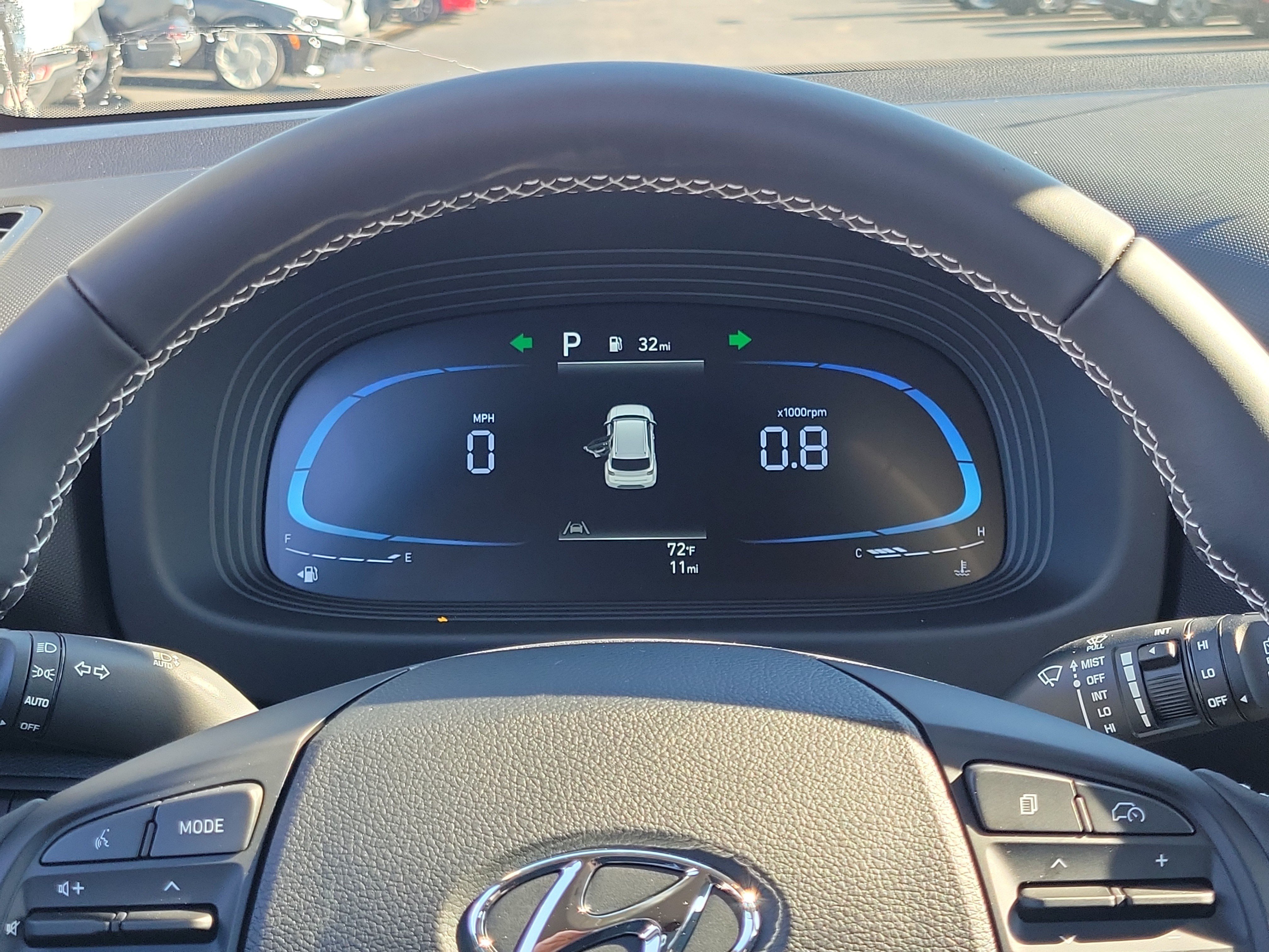New 2026 Hyundai Venue SEL FWD image 9