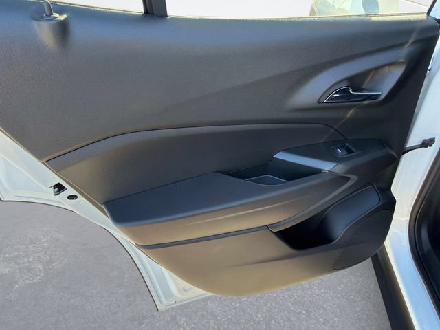 New 2026 Chevrolet Trax RS w/ Sunroof Package FWD image 13
