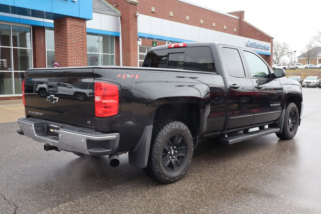 Used 2018 Chevrolet Silverado 1500 LT w/ All Star Edition image 32