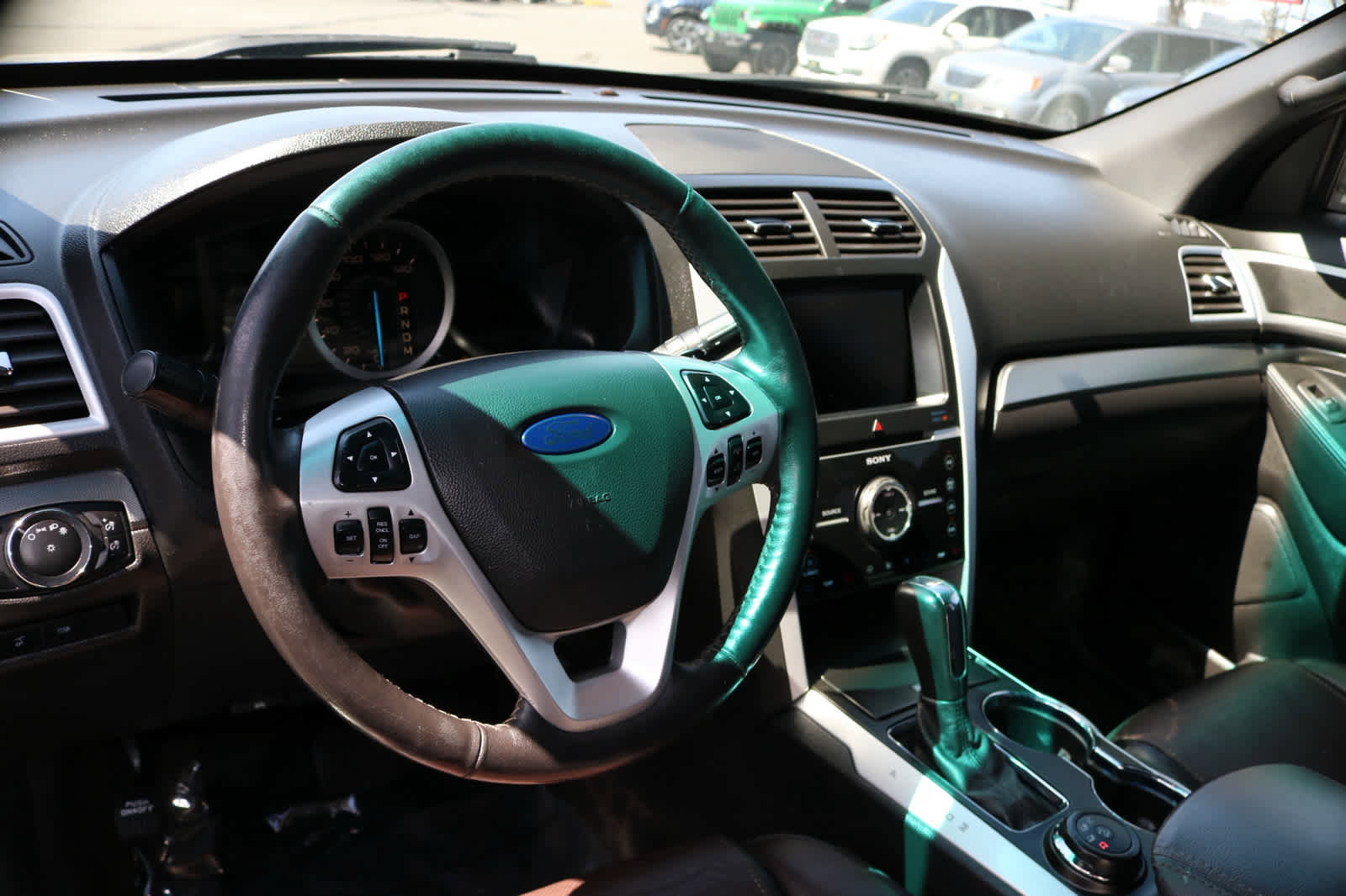 Used 2015 Ford Explorer Sport w/ Equipment Group 401A AWD/4WD image 27