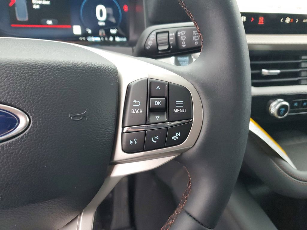 New 2026 Ford Explorer Active w/ Active Comfort Package image 21