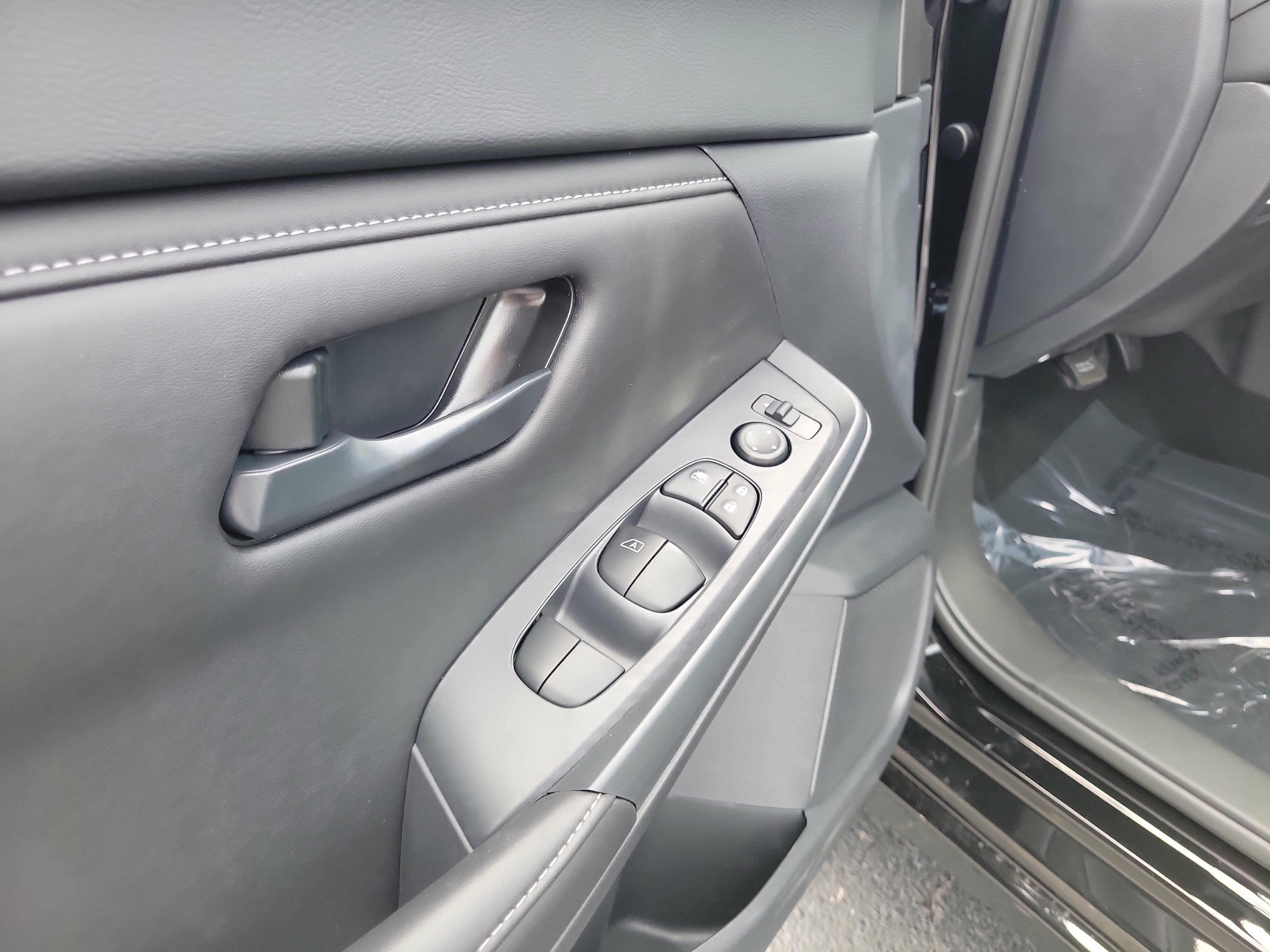 New 2025 Nissan Sentra S image 18