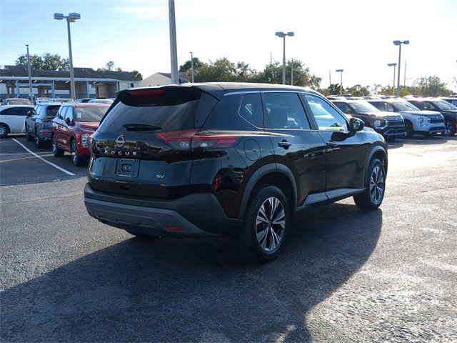 Used 2023 Nissan Rogue SV image 6