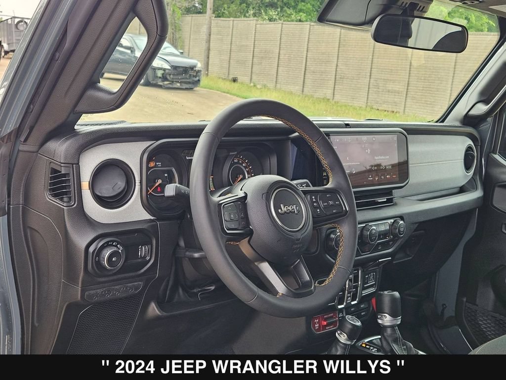 Used 2024 Jeep Wrangler Unlimited Sport AWD/4WD image 13
