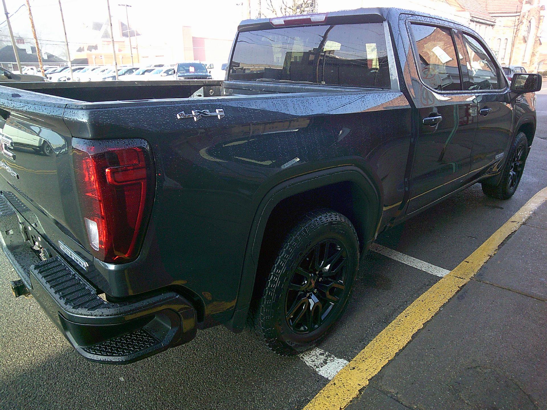 Used 2021 GMC Sierra 1500 Elevation image 6