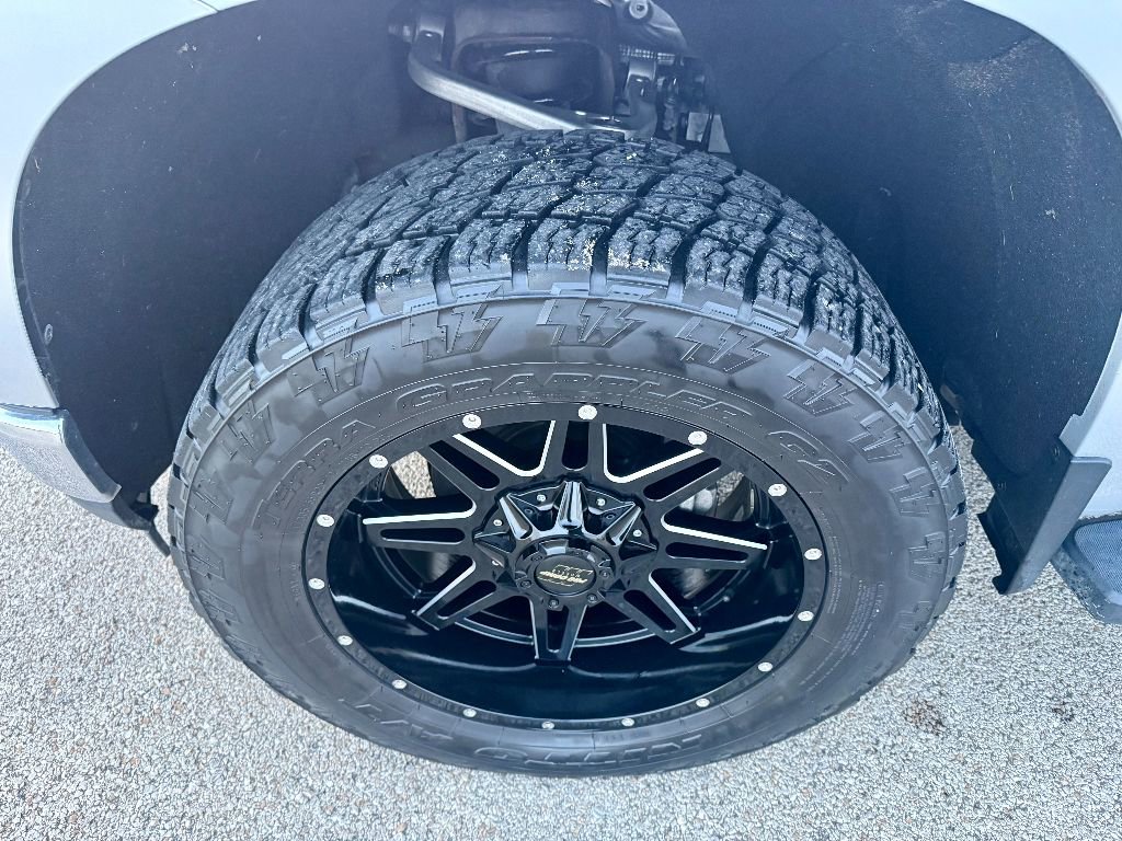 Used 2019 Chevrolet Silverado 1500 LT w/ All-Star Edition image 13