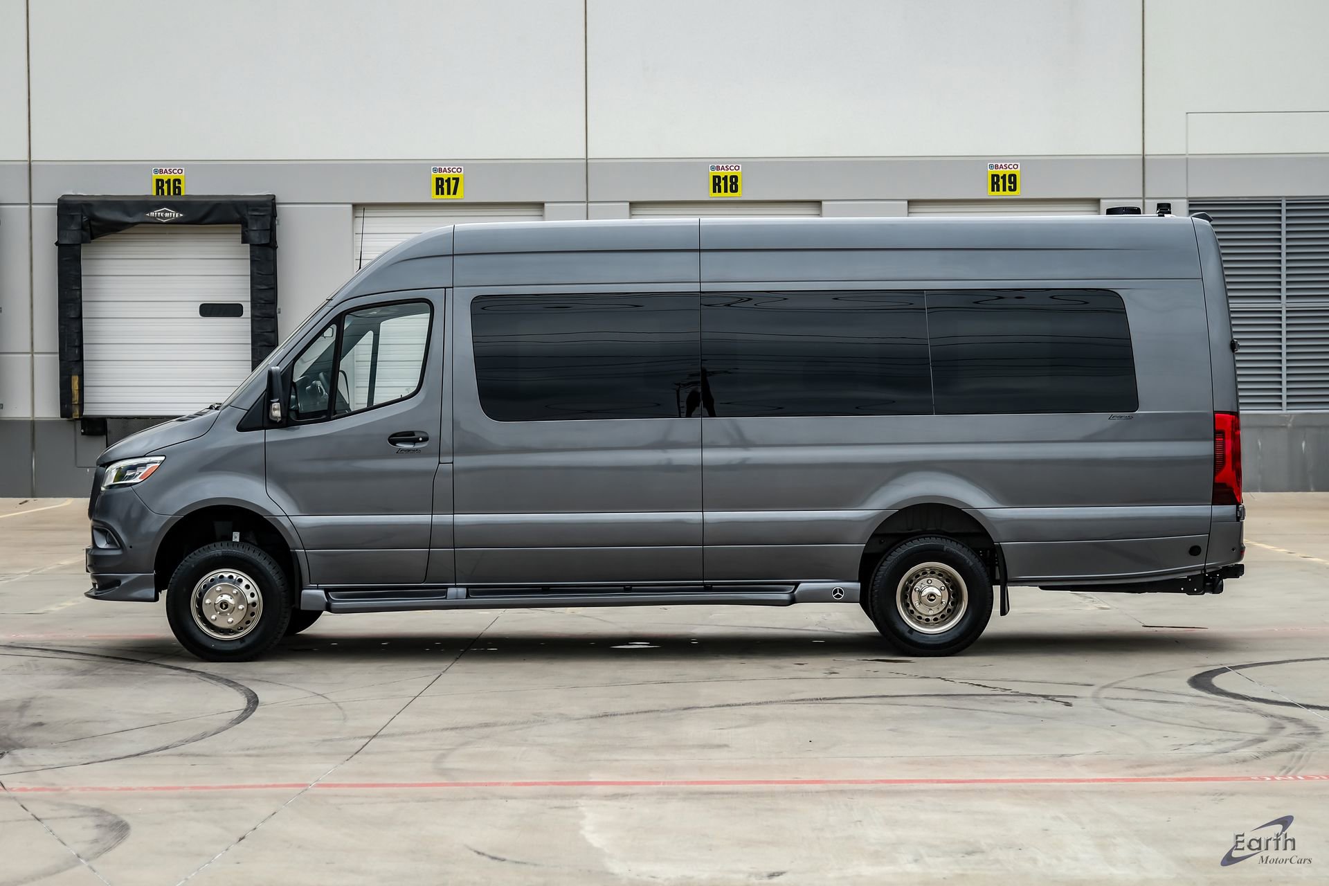 Used 2023 Mercedes-Benz Sprinter 3500 image 7